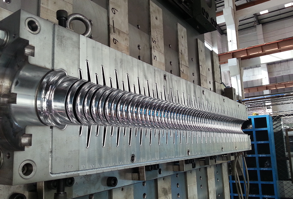 Composite Hollow Core lnsulator Mold