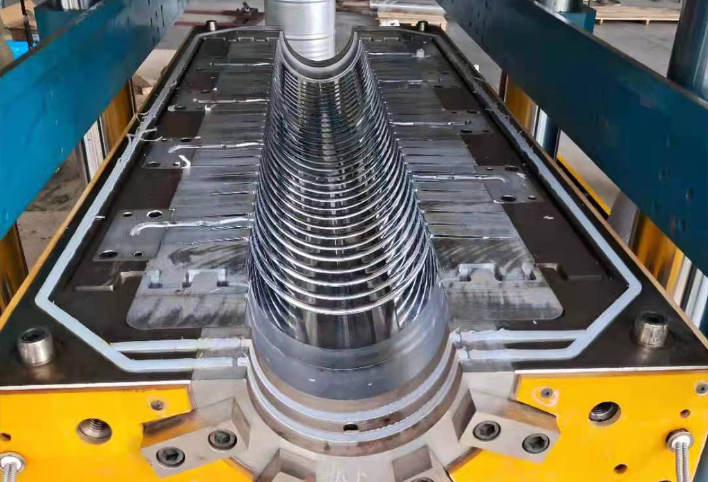 Composite Hollow Core lnsulator Mold